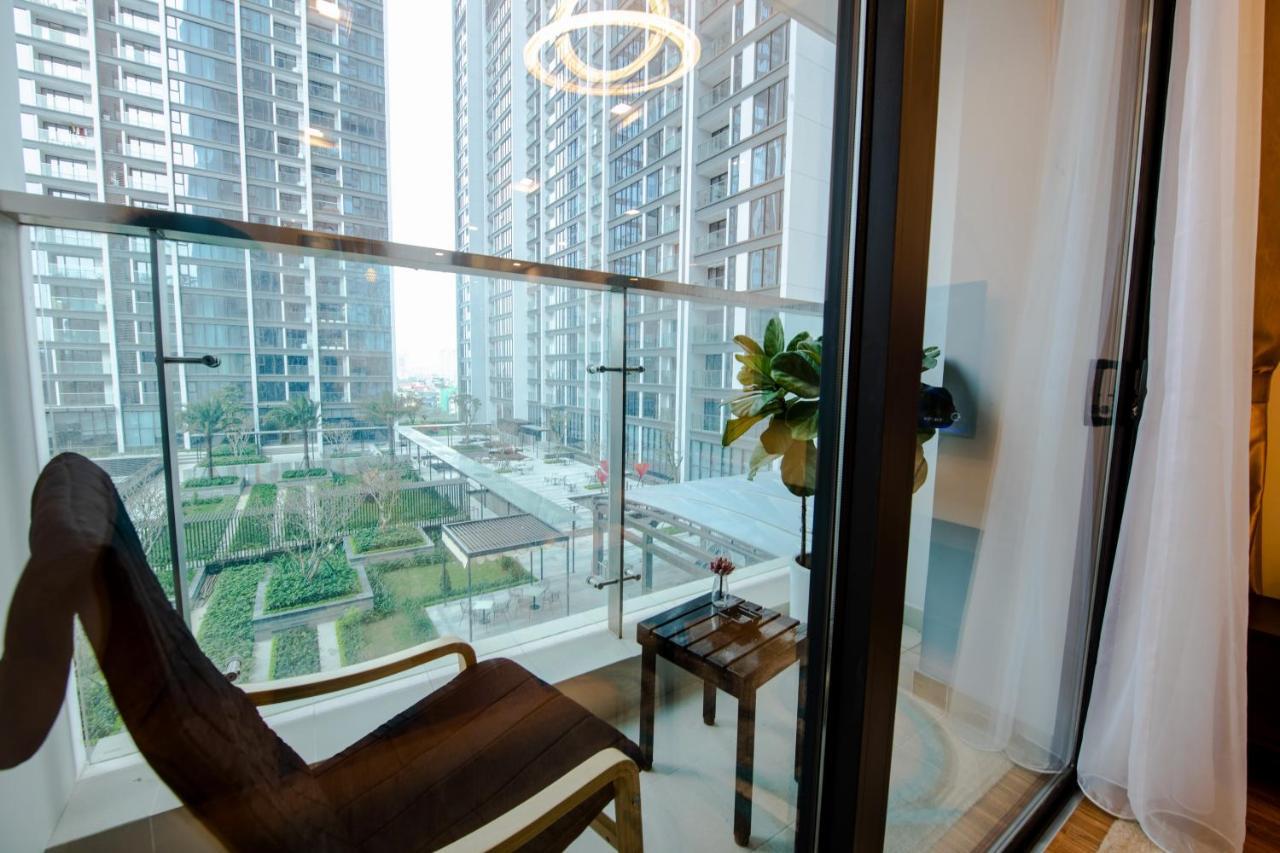 Hi-Home Suites - Vinhomes Metropolis Ханой Экстерьер фото