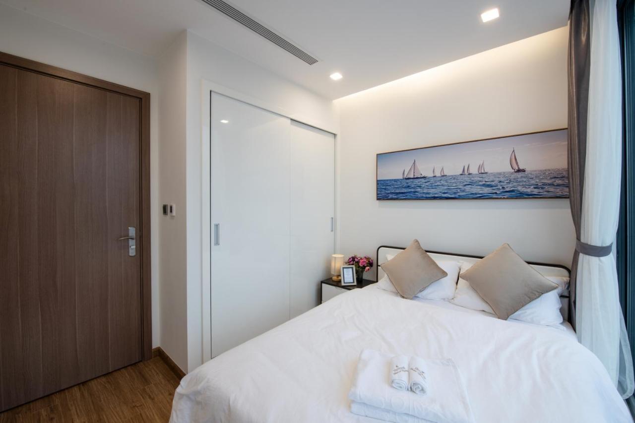 Hi-Home Suites - Vinhomes Metropolis Ханой Экстерьер фото
