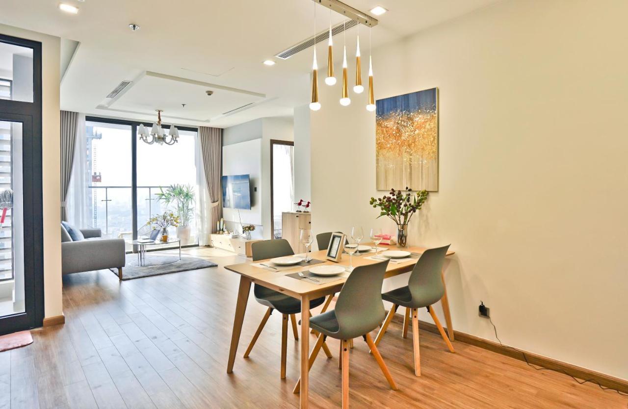 Hi-Home Suites - Vinhomes Metropolis Ханой Экстерьер фото